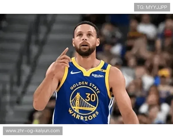 勇士压哨险胜雷霆，库里全场砍下48分燃爆湾区，2021勇士库里